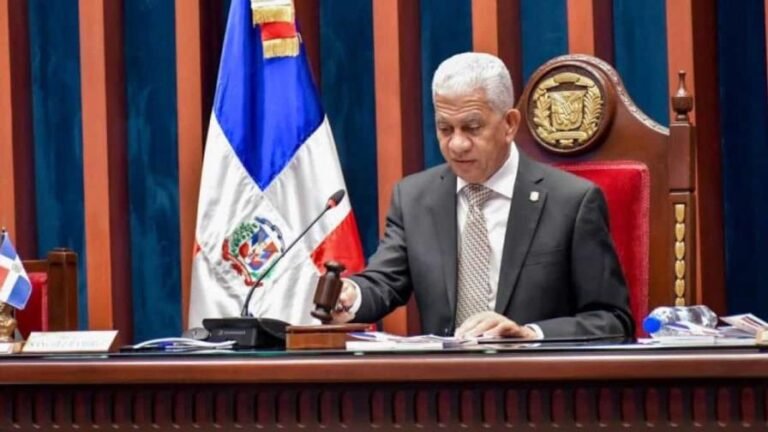 ricardo-de-los-santos-3829208f-focus-0.24-0.17-896-504