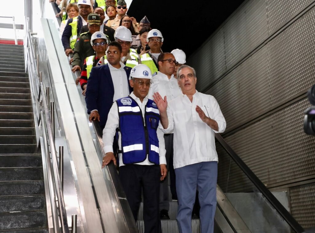 1-1-1024x758 Presidente Abinader realiza recorrido exitoso durante prueba dinámica en Línea 2C del Metro de Santo Domingo
