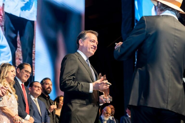 6C006F6C-0F94-4A89-829A-4A14DA136948