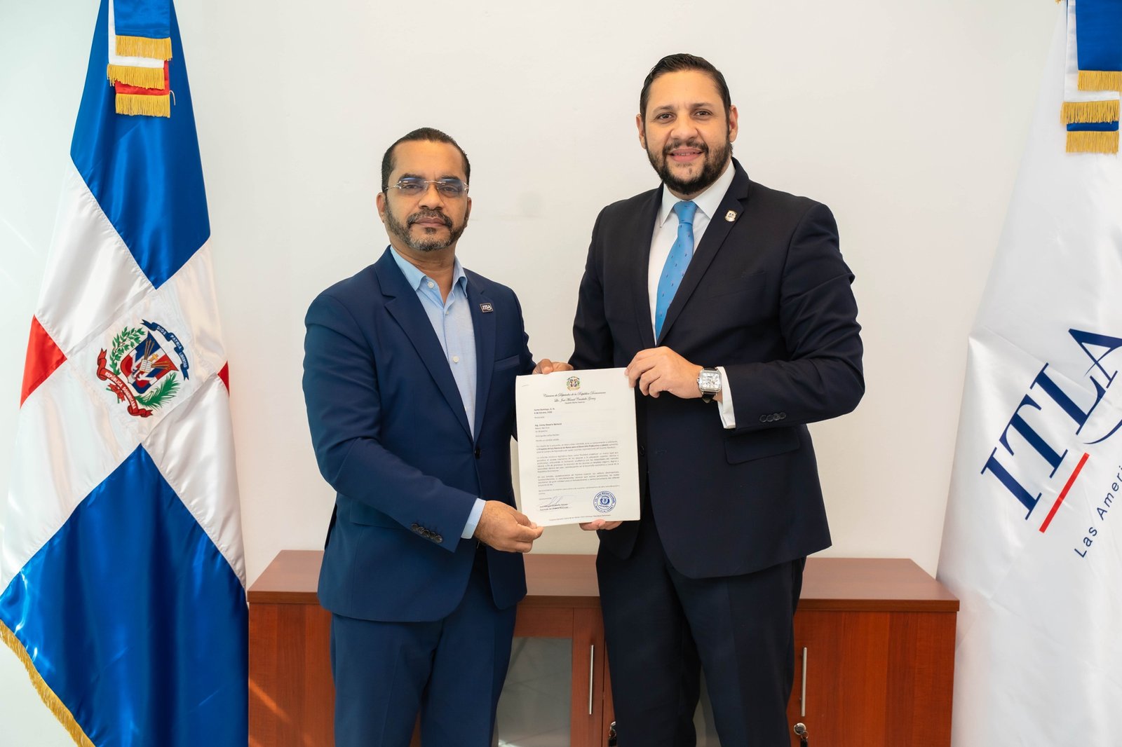 CC0874AC-A6B8-4216-87B9-977BFB1894FB