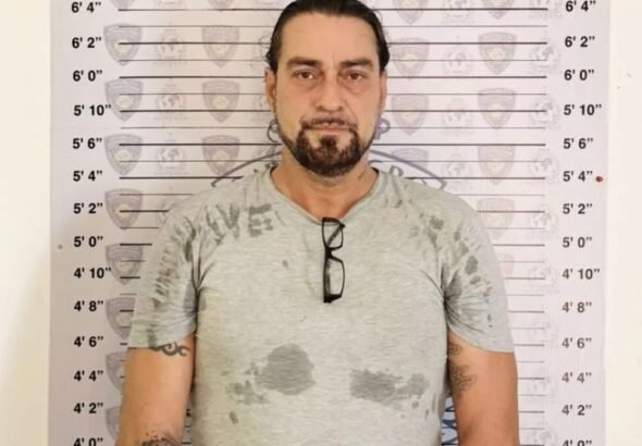 31B046D9-CAFC-4BB6-9A04-53CE85A9F01B