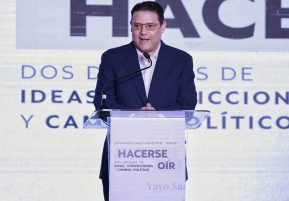 eduardo-sanz-lovaton-presenta-su-libro-hacerse-oir-61f8162c-focus-0-0-896-504