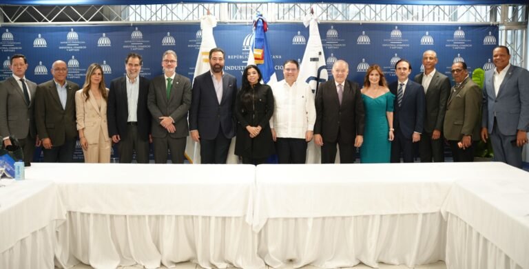 consejo-contra-el-comercio-ilicito-alinea-el-fortalecimiento-de-operativos-conjuntos-con-nuevo-codigo-penal